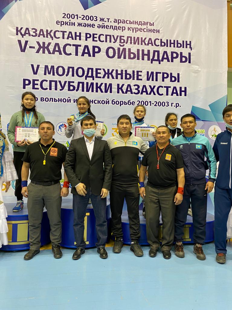 Әйелдер және еркін күрестен ҚР V-Жастар ойындары өтті